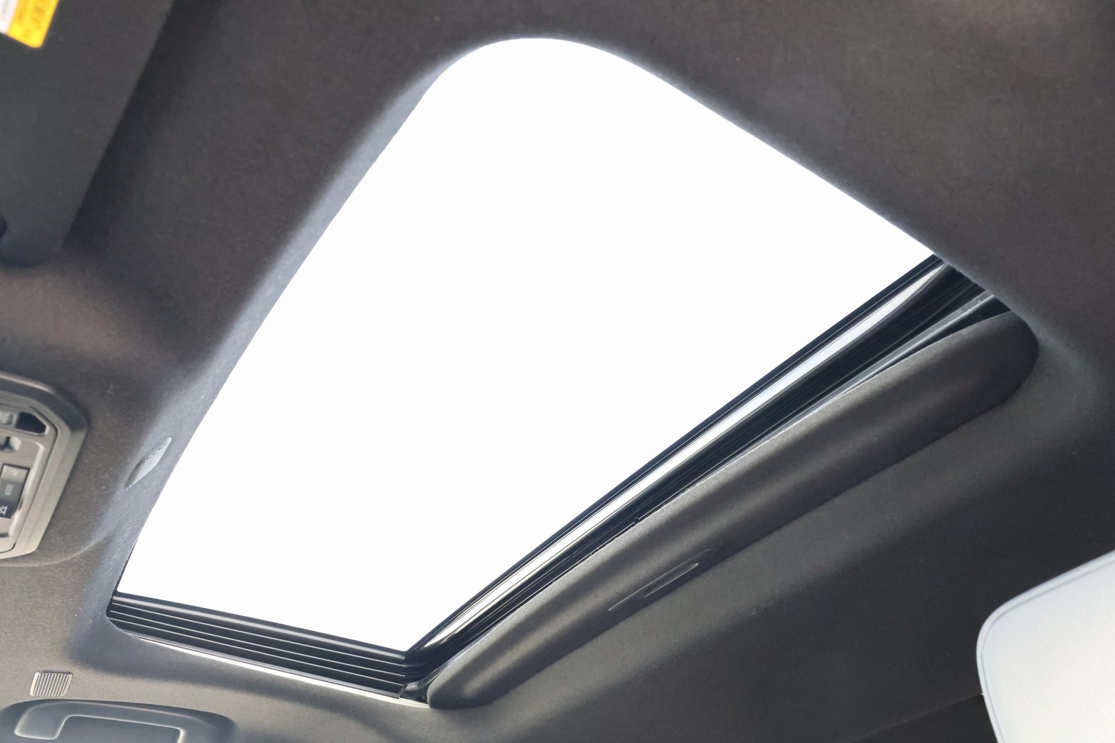 2025 Toyota 4Runner TRD Sport Premium photo 3