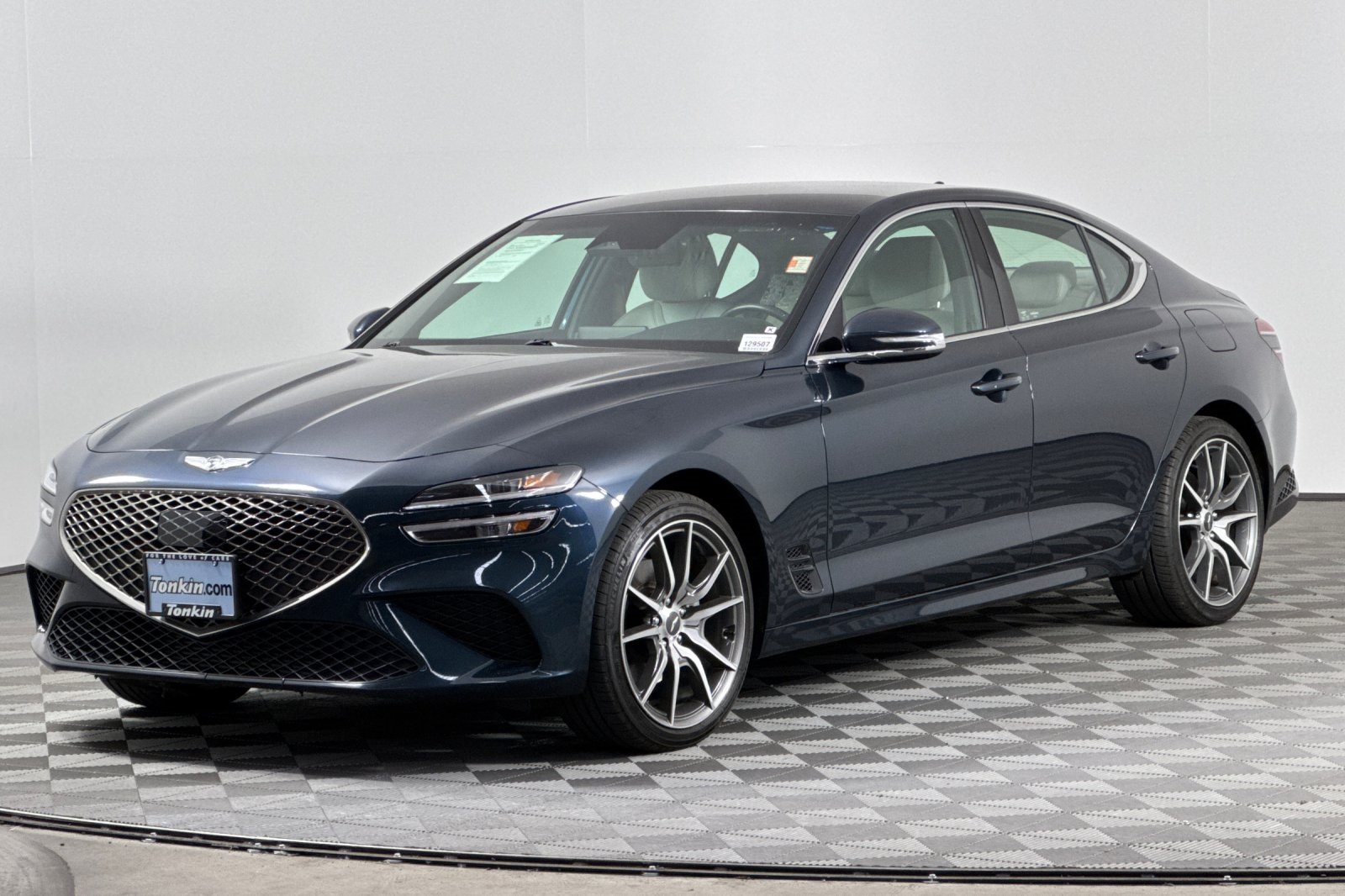 2023 Genesis G70 2.0T photo 8