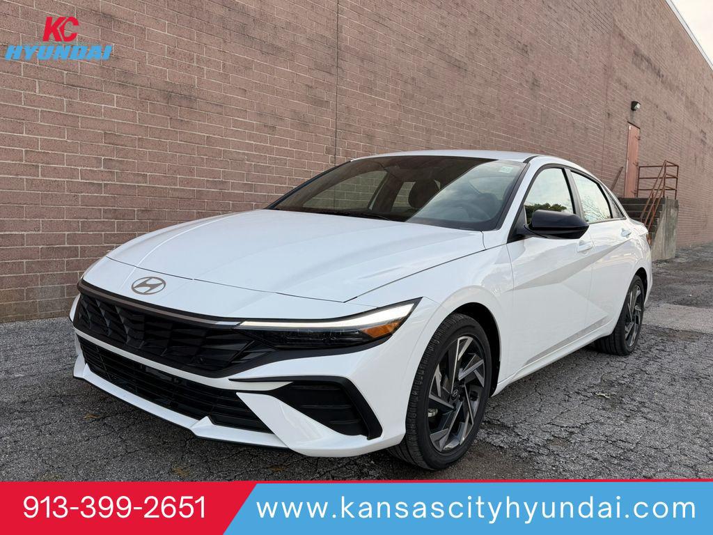 2025 Hyundai Elantra Blue's photo