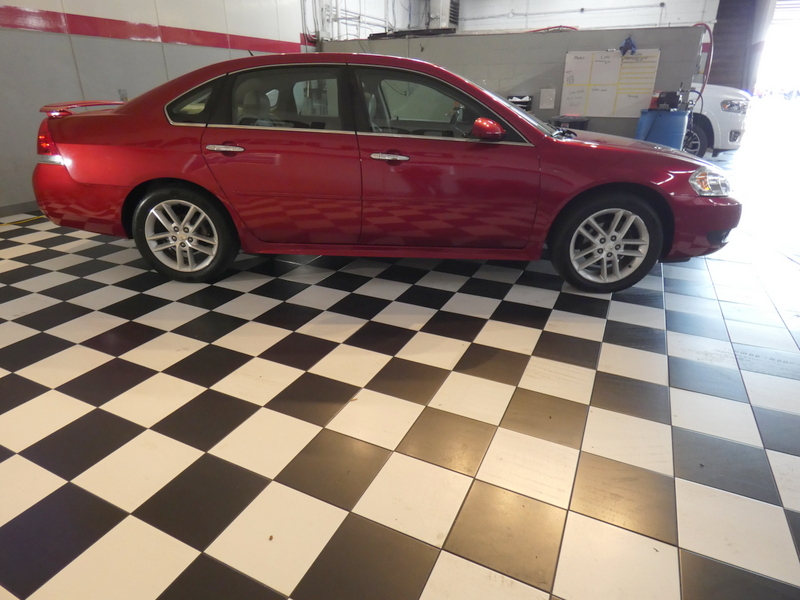 2014 Chevrolet Impala Limited LTZ Fleet photo 4