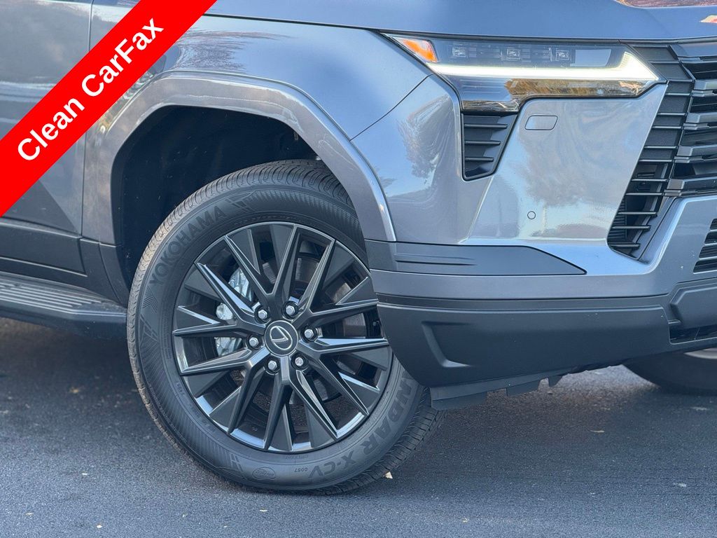2025 Lexus GX 550 Premium photo 3