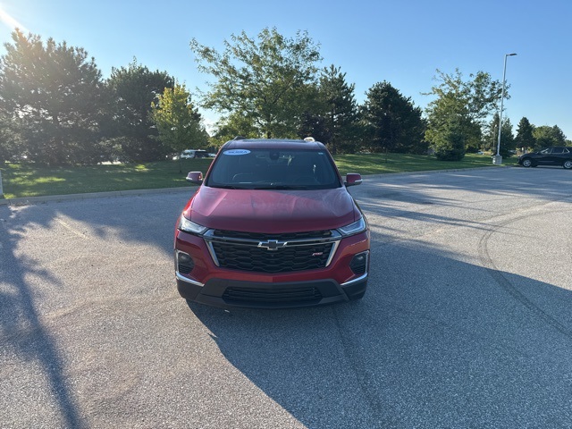 2023 Chevrolet Traverse RS photo 2