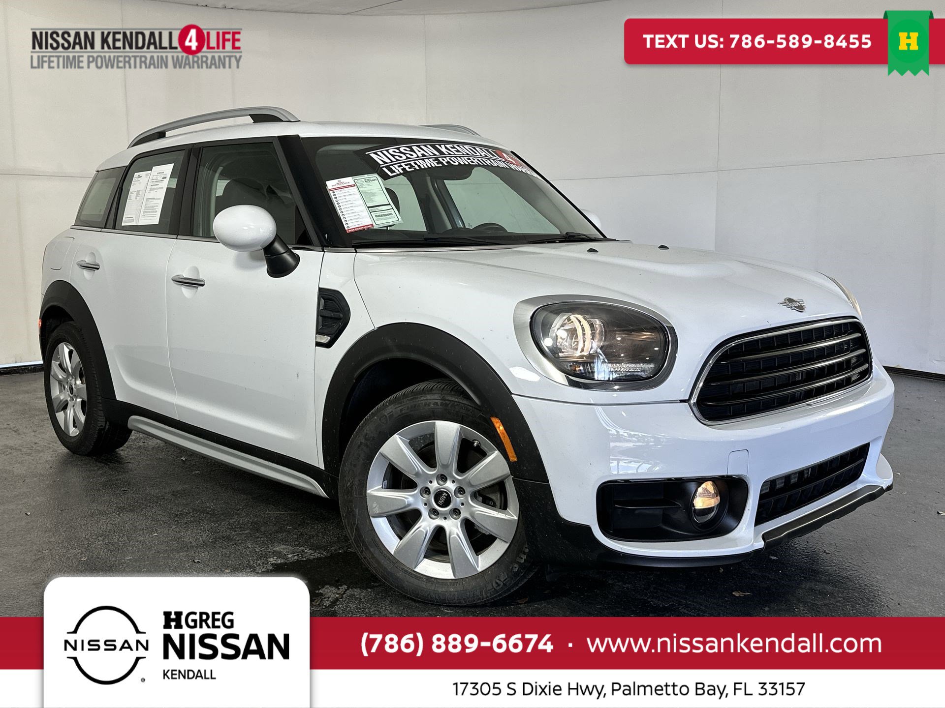 2019 MINI Countryman Base's photo