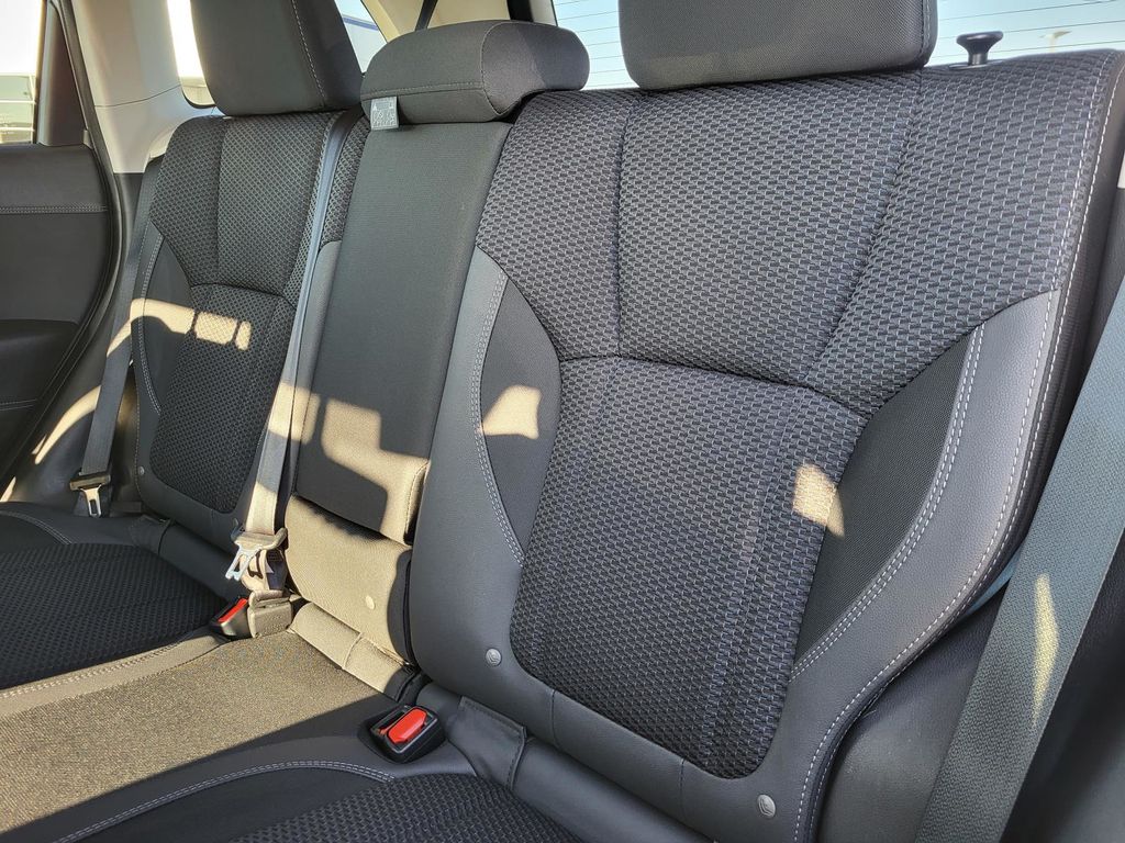 2023 Subaru Forester Premium photo 10
