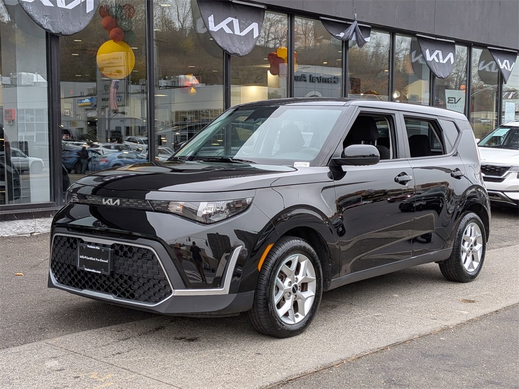 2023 Kia Soul LX