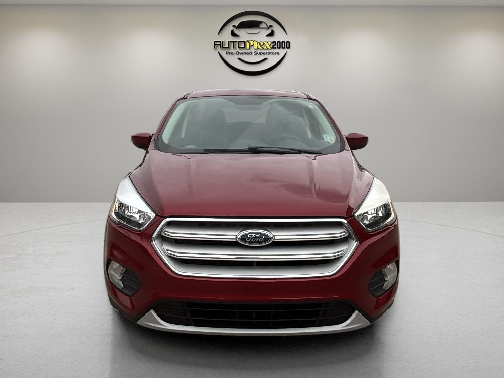 2019 Ford Escape SE's photo