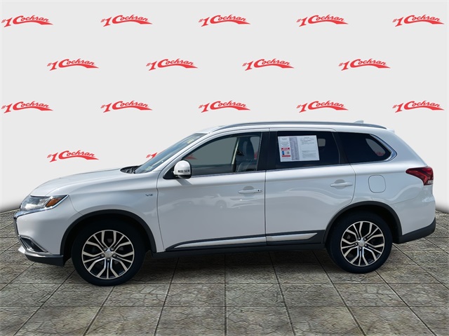 2017 Mitsubishi Outlander GT photo 6