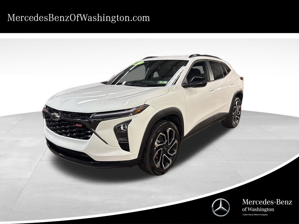 2024 Chevrolet Trax RS's photo