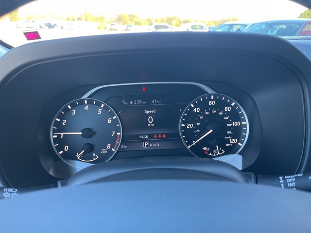 2025 Nissan Frontier Crew Cab SV photo 10