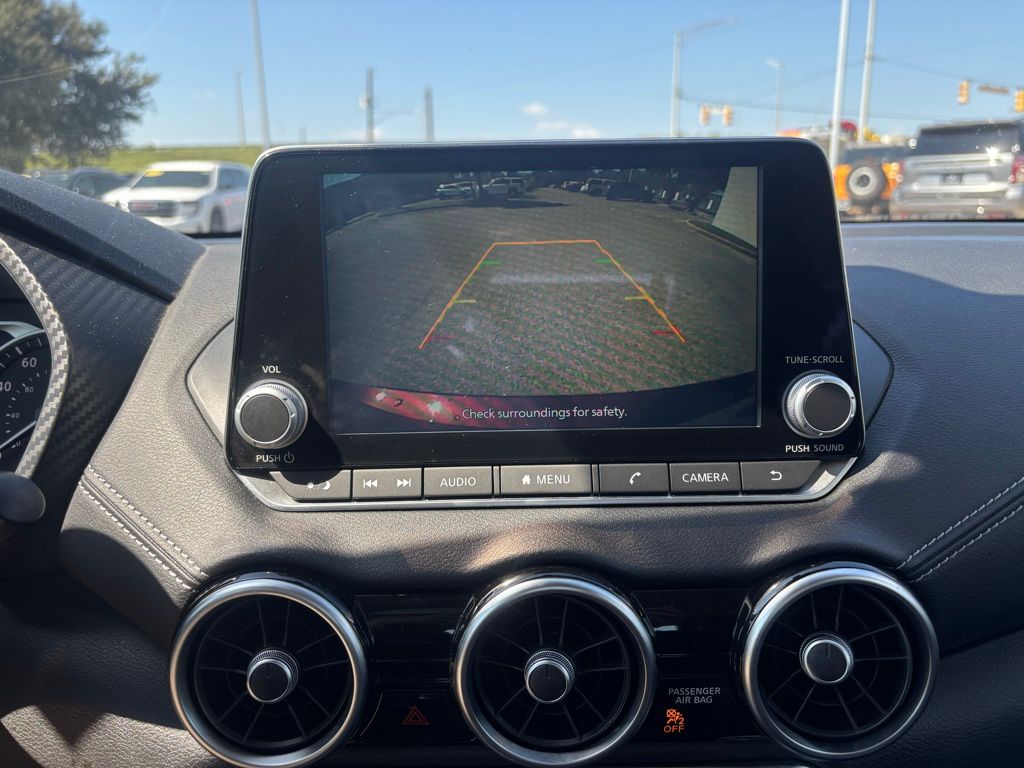 2023 Nissan Sentra SV photo 7