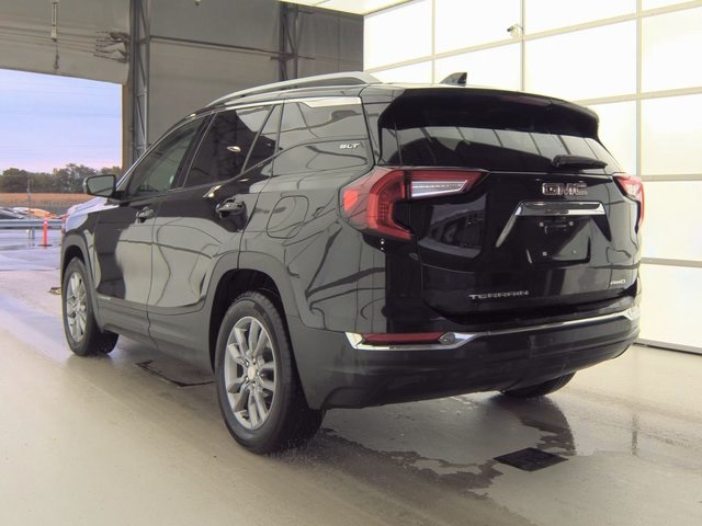 2024 Gmc Terrain SLT photo 3