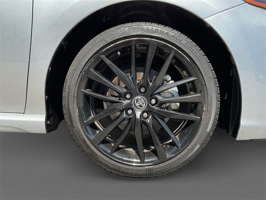 2023 Toyota Camry XSE photo 8