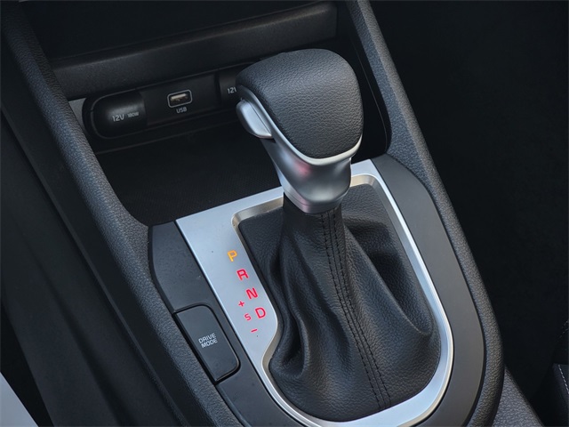 2023 Kia Forte LXS photo 23