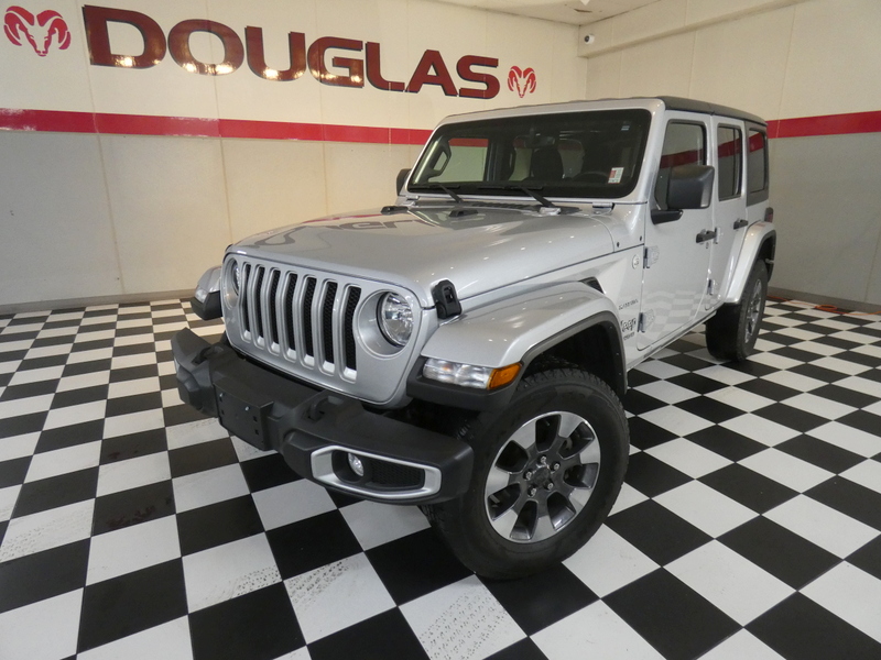 2022 Jeep Wrangler Unlimited Sahara's photo