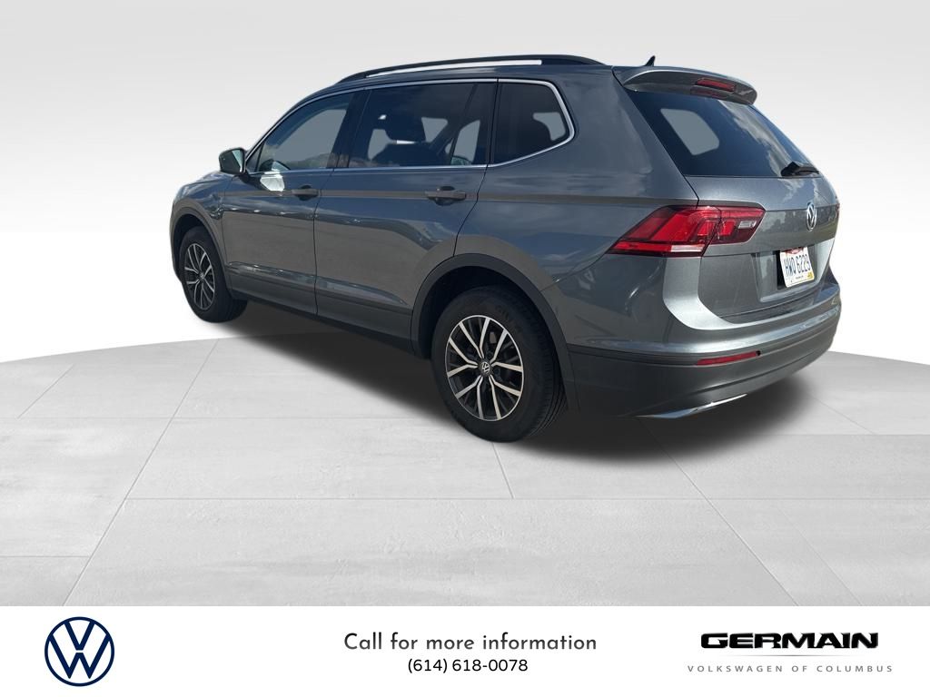 2019 Volkswagen Tiguan SEL R-Line photo 3