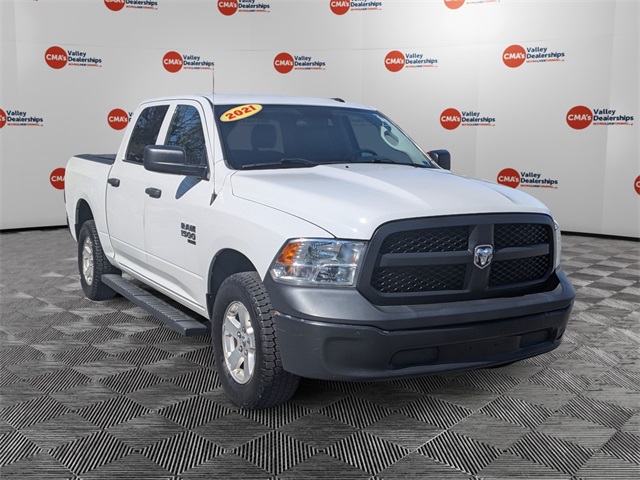 2021 Ram 1500 Classic Tradesman photo 3