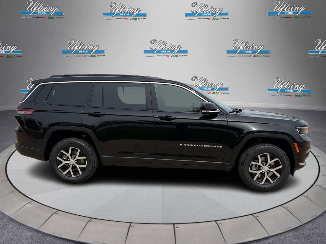 2025 Jeep Grand Cherokee Limited photo 2