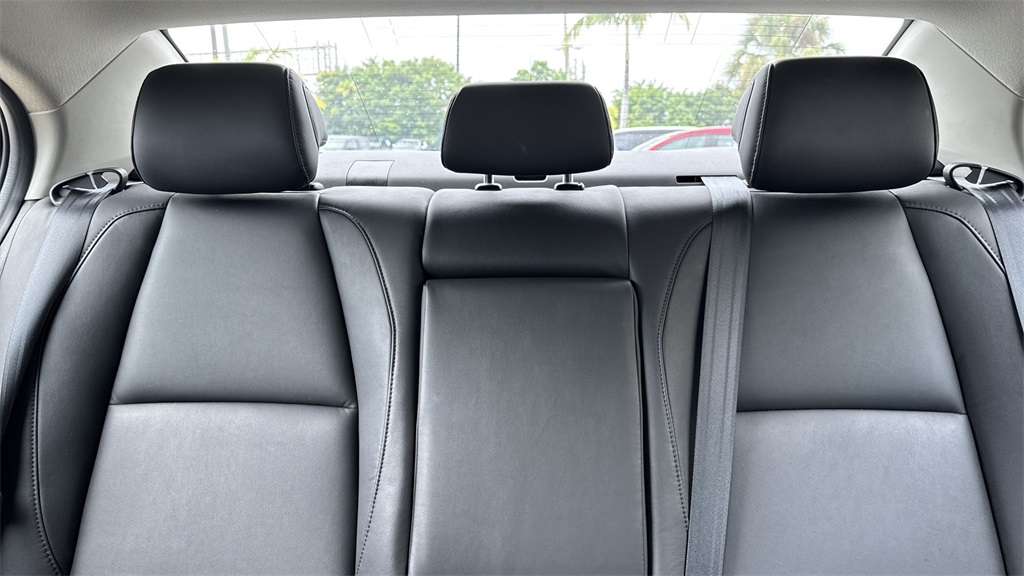 2022 Mazda Mazda3 Select photo 14