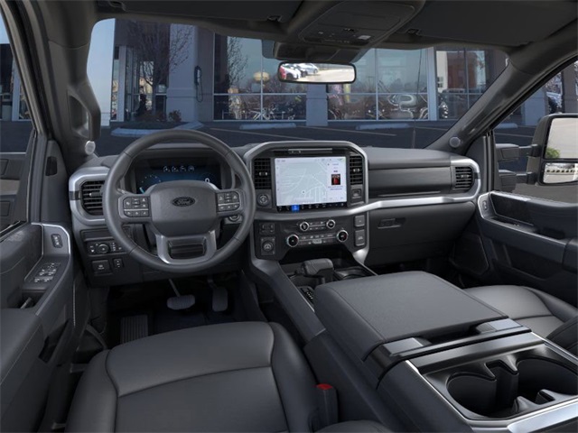 2025 Ford F-150 XLT photo 9