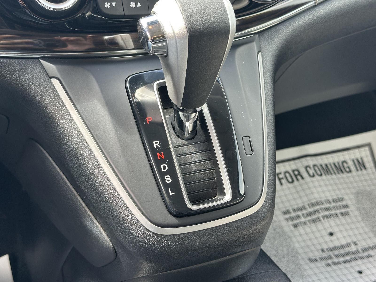 2016 Honda CR-V Touring photo 21