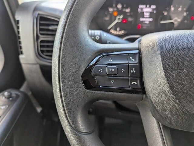 2025 Ram 3500 Tradesman photo 13