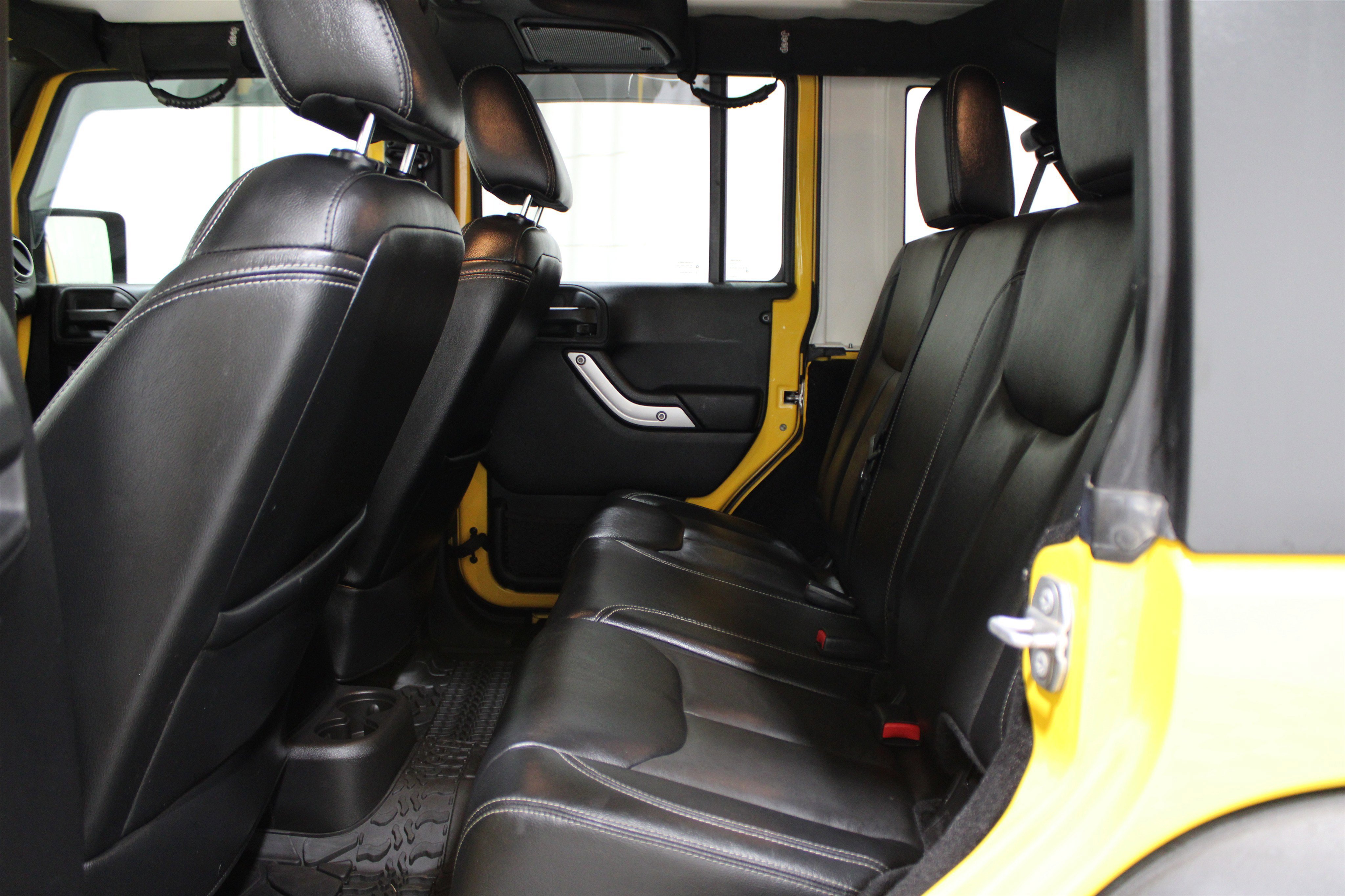 2015 Jeep Wrangler Unlimited Rubicon Hard Rock photo 6