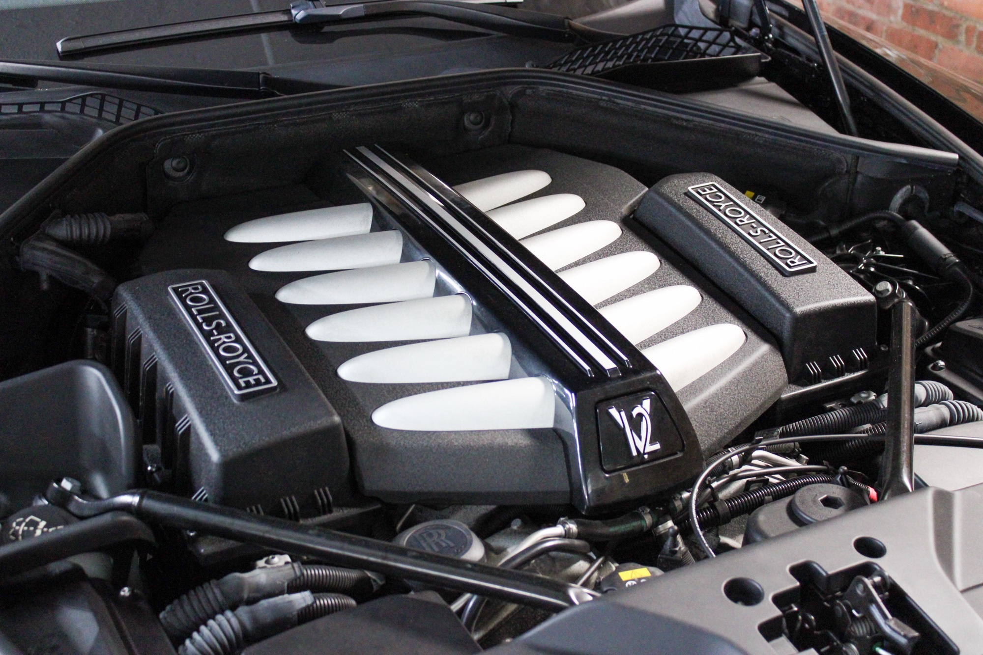 2019 Rolls Royce Dawn photo 35