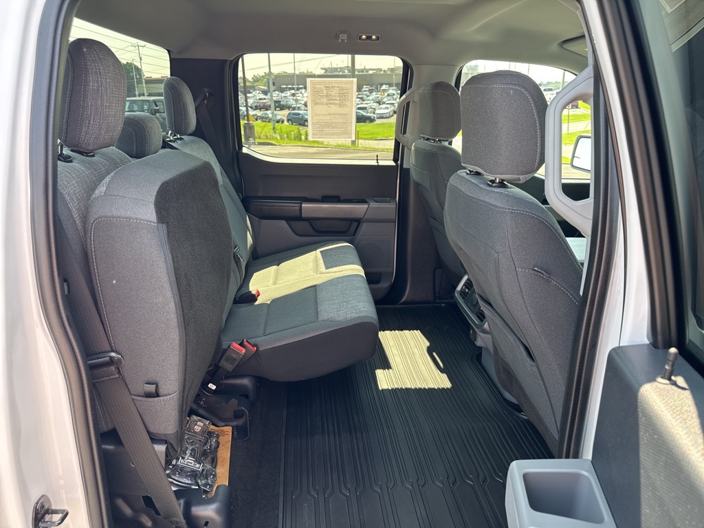2021 Ford F-150 XLT photo 17
