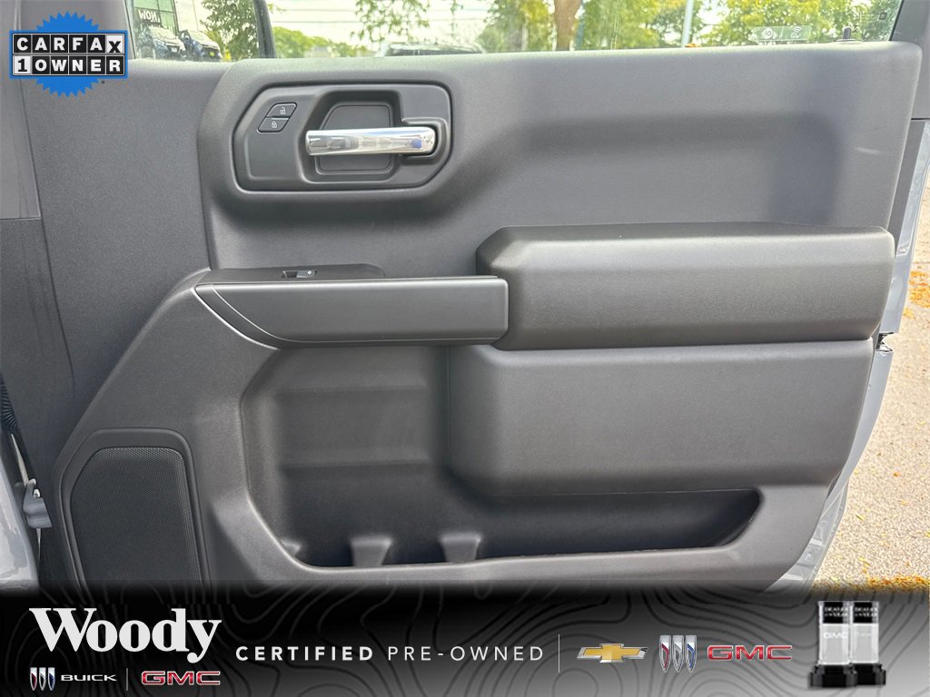 2025 GMC SIERRA - Image 25