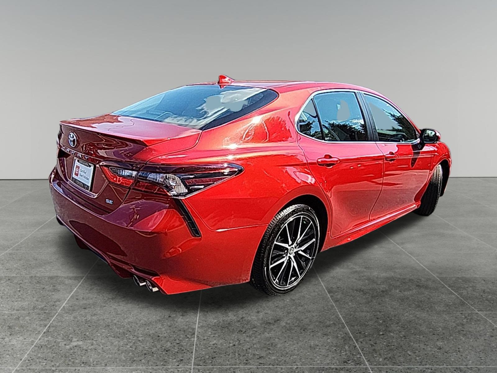 2024 Toyota Camry SE photo 7