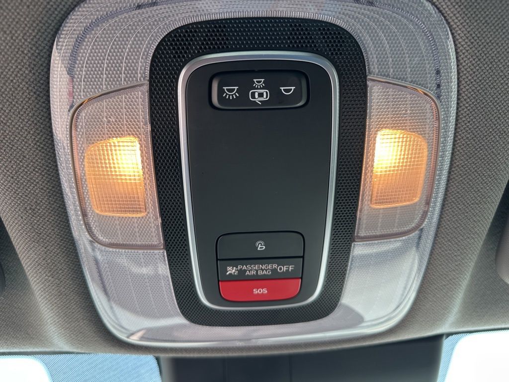 2023 Hyundai Elantra SEL photo 20