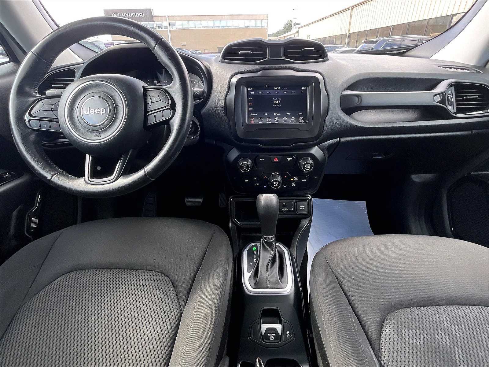 2020 Jeep Renegade Altitude photo 21