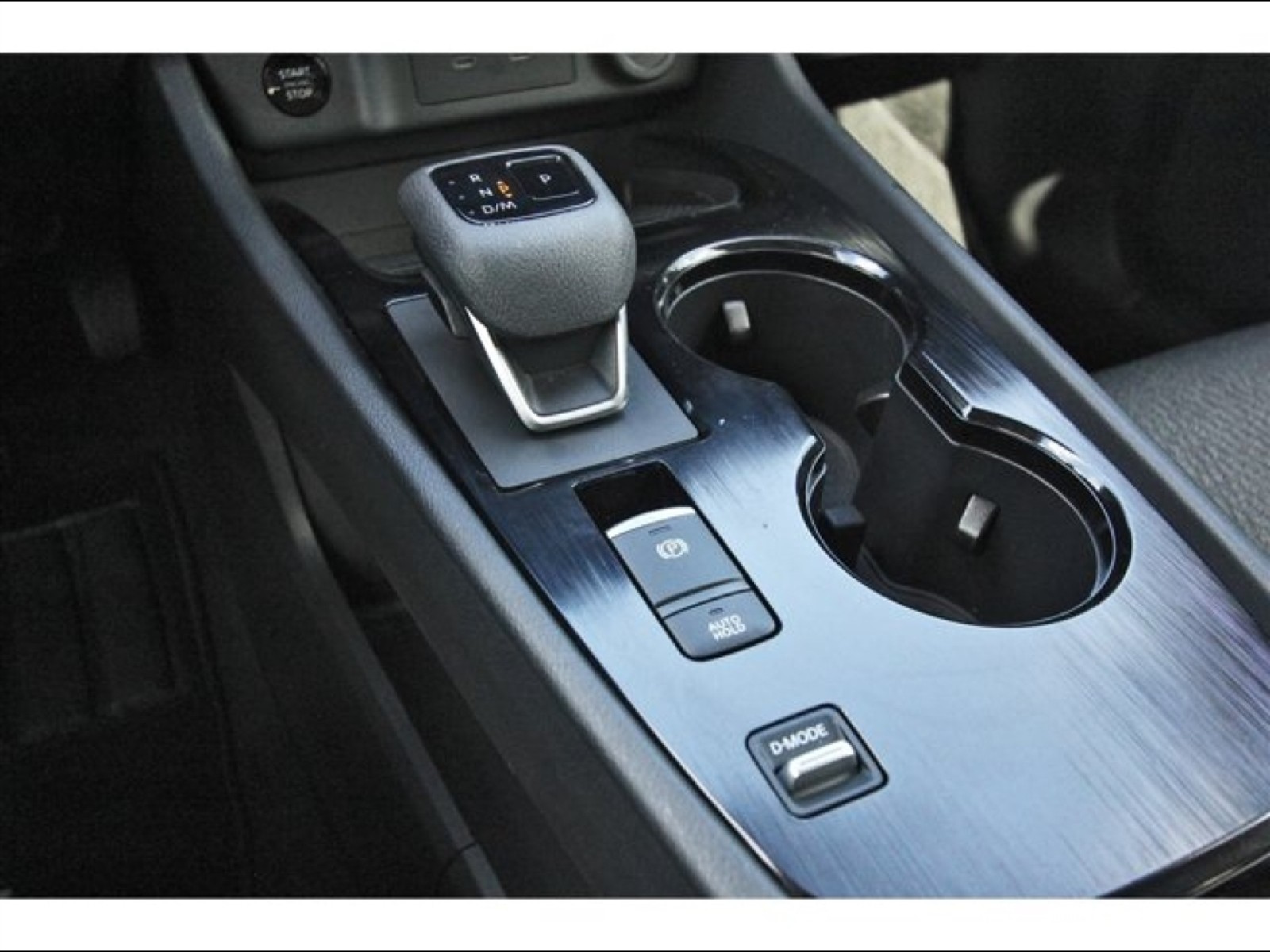 2025 Nissan Rogue SV Silver at Robbins Nissan