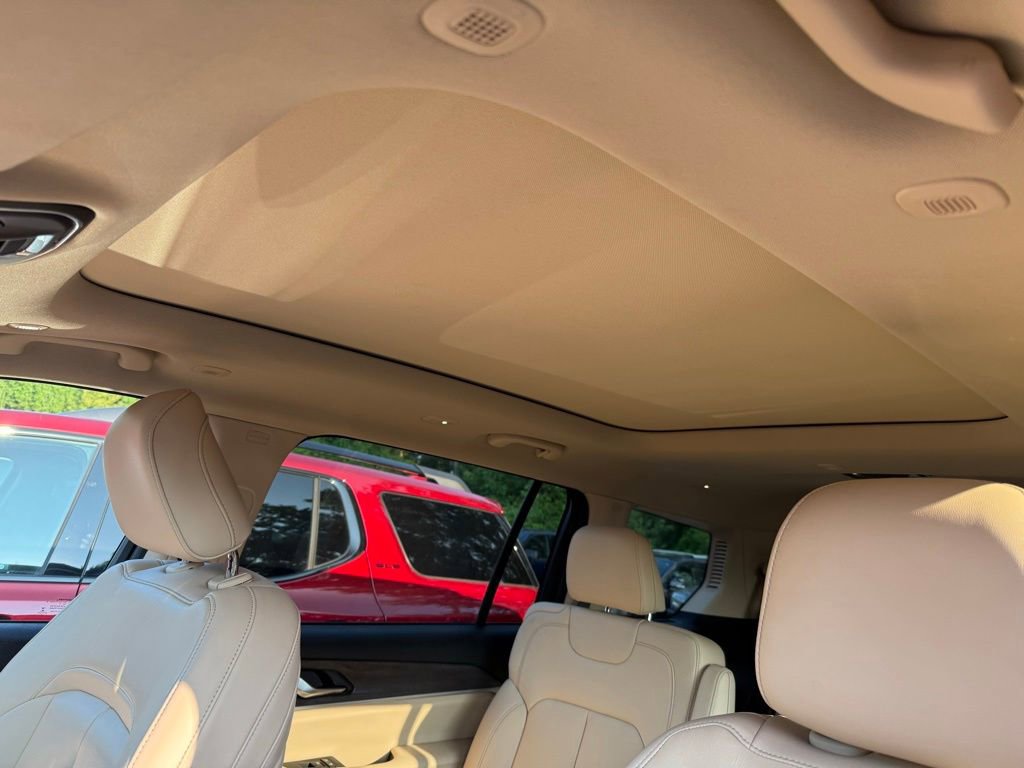 2021 Jeep Grand Cherokee Limited photo 10