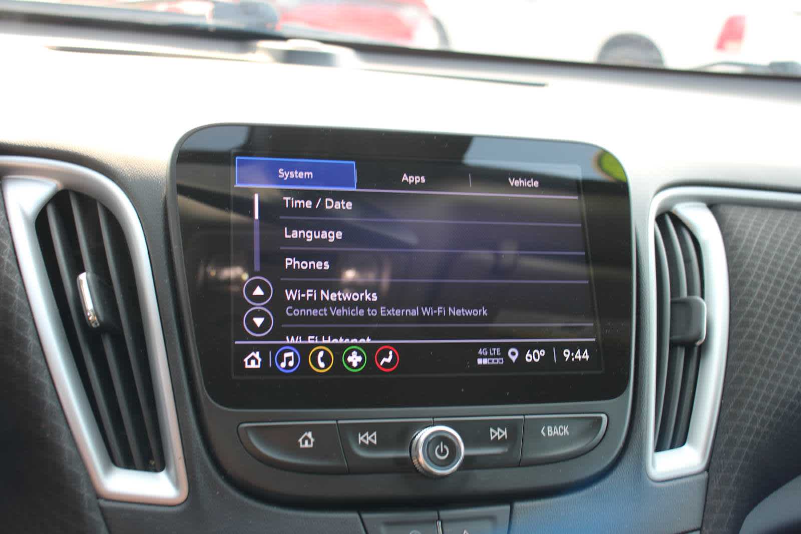 2024 Chevrolet Malibu 1LT photo 25