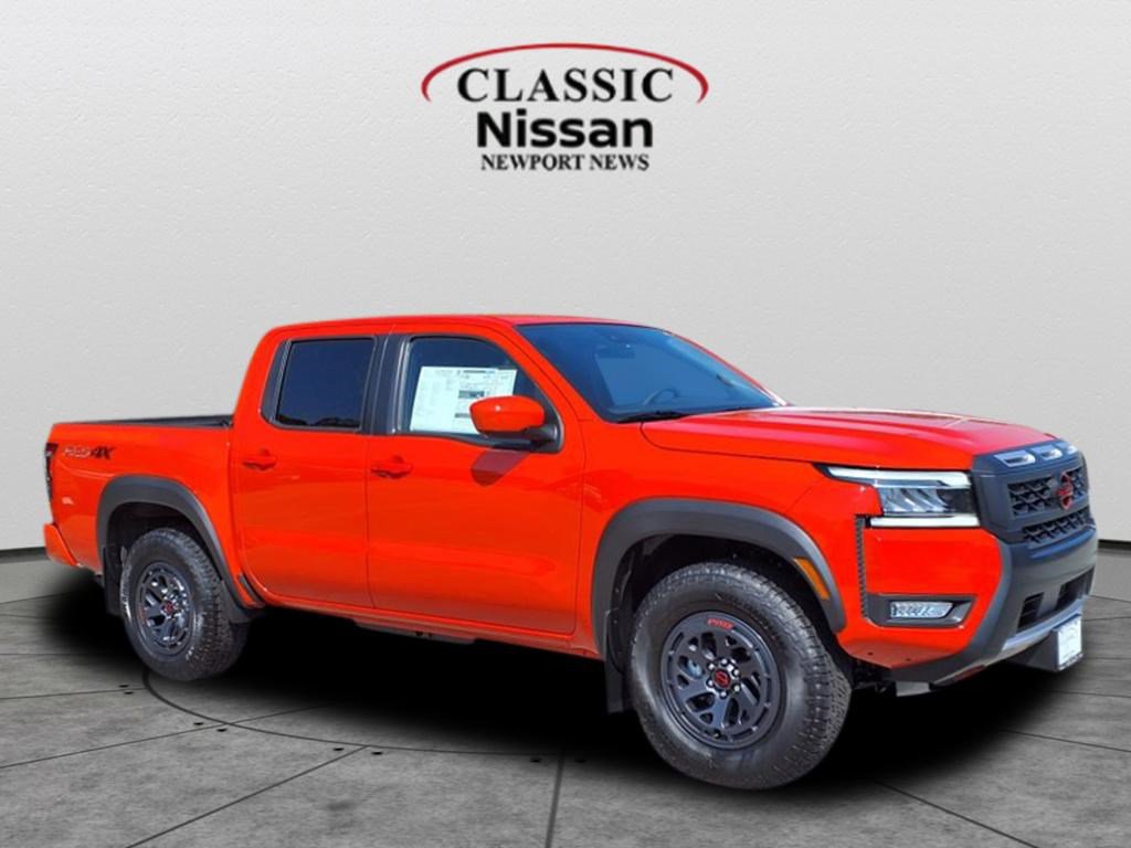 2025 Nissan Frontier PRO-4X's photo