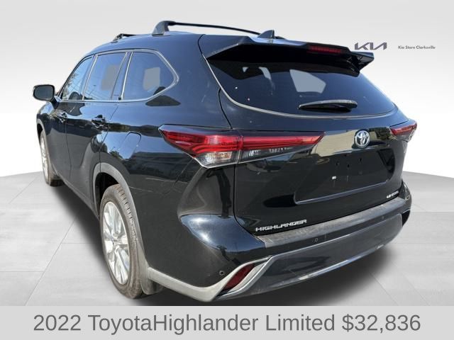2022 Toyota Highlander Limited photo 3