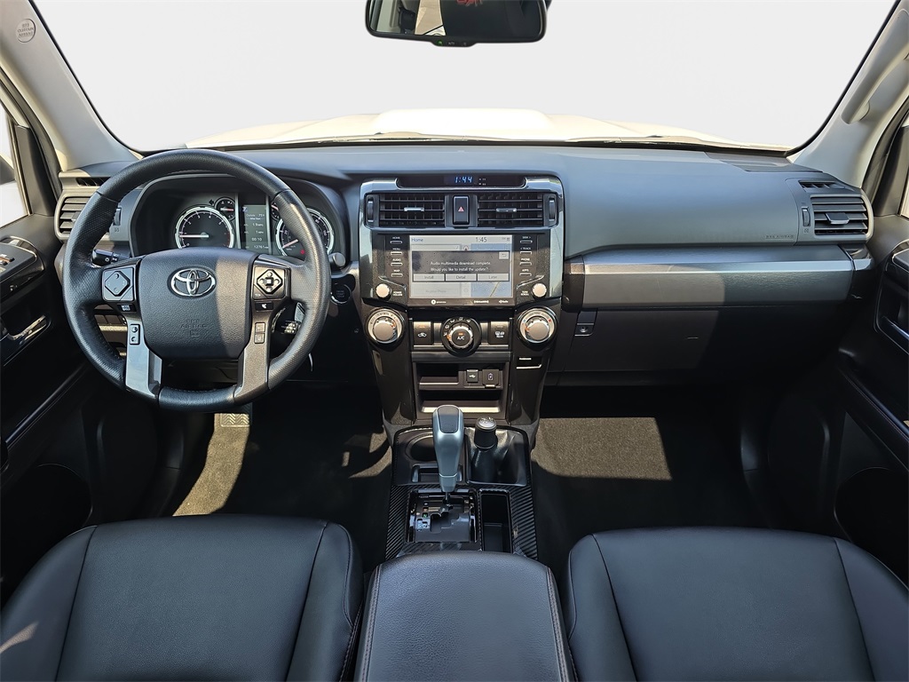 2023 Toyota 4Runner TRD Off-Road Premium photo 9