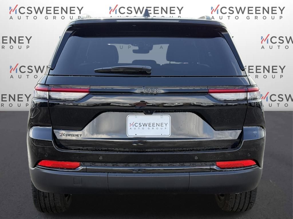 2025 Jeep Grand Cherokee Altitude X photo 4