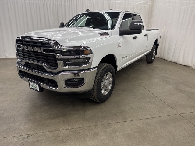 2025 Ram 2500 Big Horn photo 2