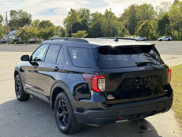 2022 Ford Explorer Timberline photo 2