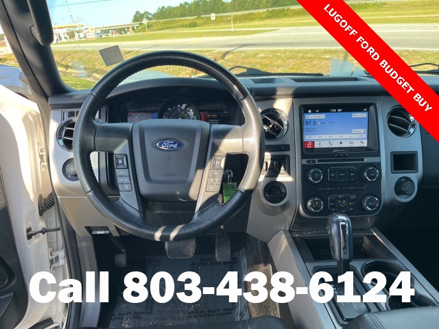 2017 Ford Expedition XLT photo 15
