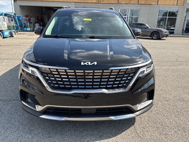 2023 Kia Carnival SX Prestige photo 2