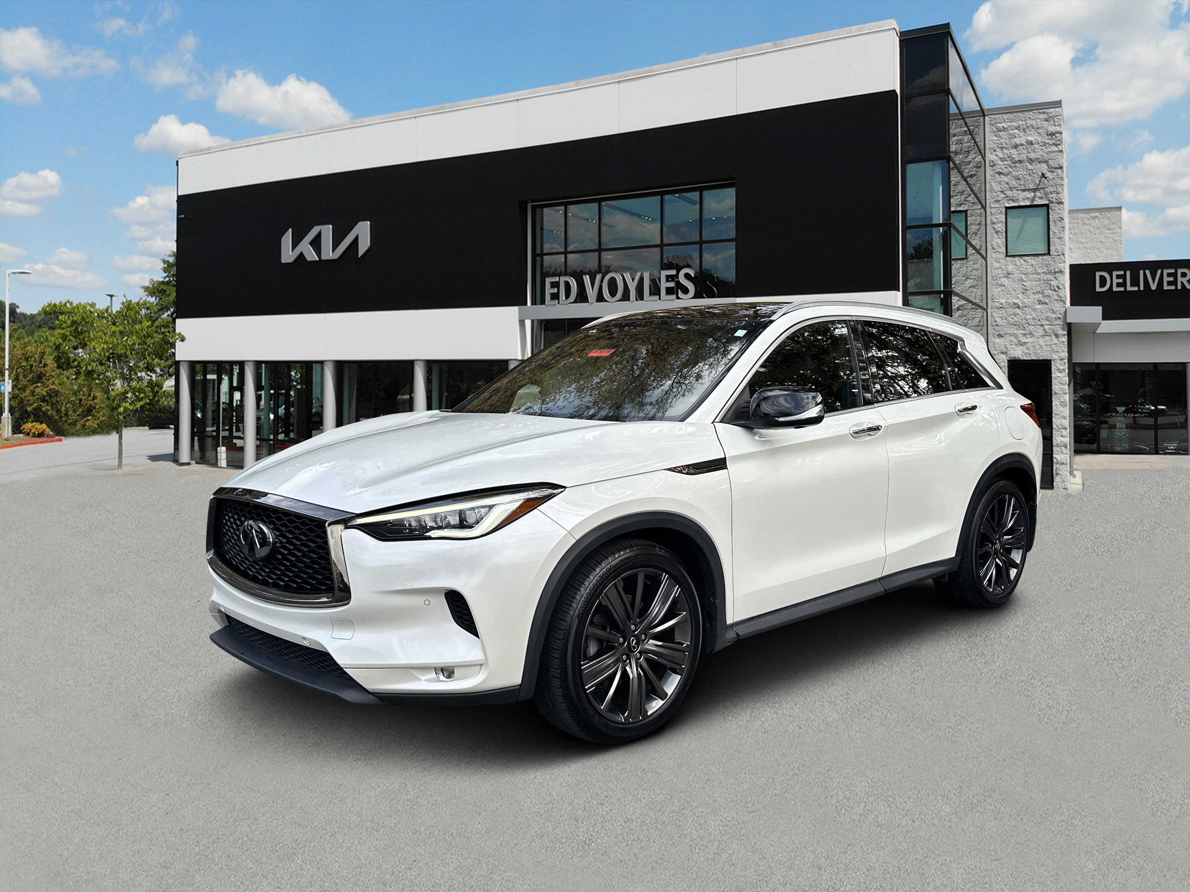2020 INFINITI QX50 Essential's photo