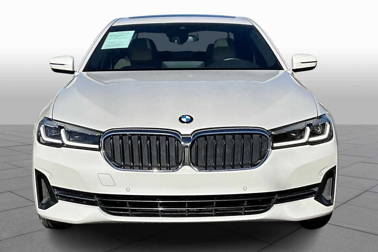 2023 Bmw 530i xDrive photo 2