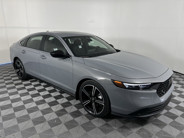 2025 Honda Accord Hybrid Sport's photo