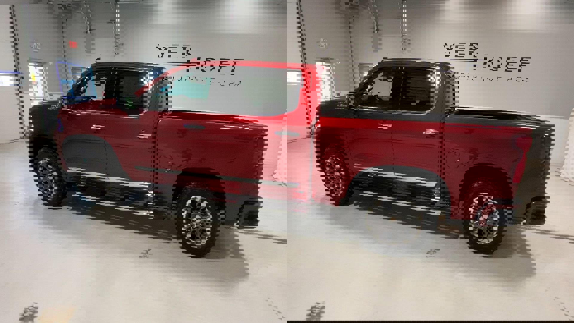 2026 Chevrolet Silverado 1500 High Country photo 4