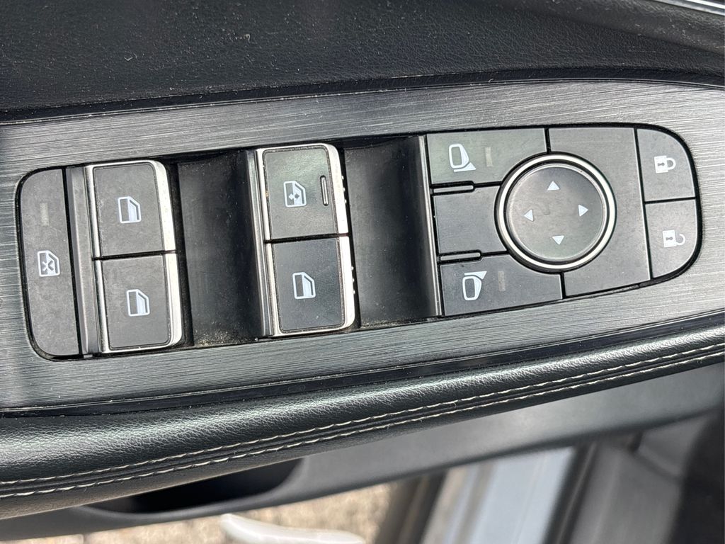 2021 Nissan Rogue SL photo 27