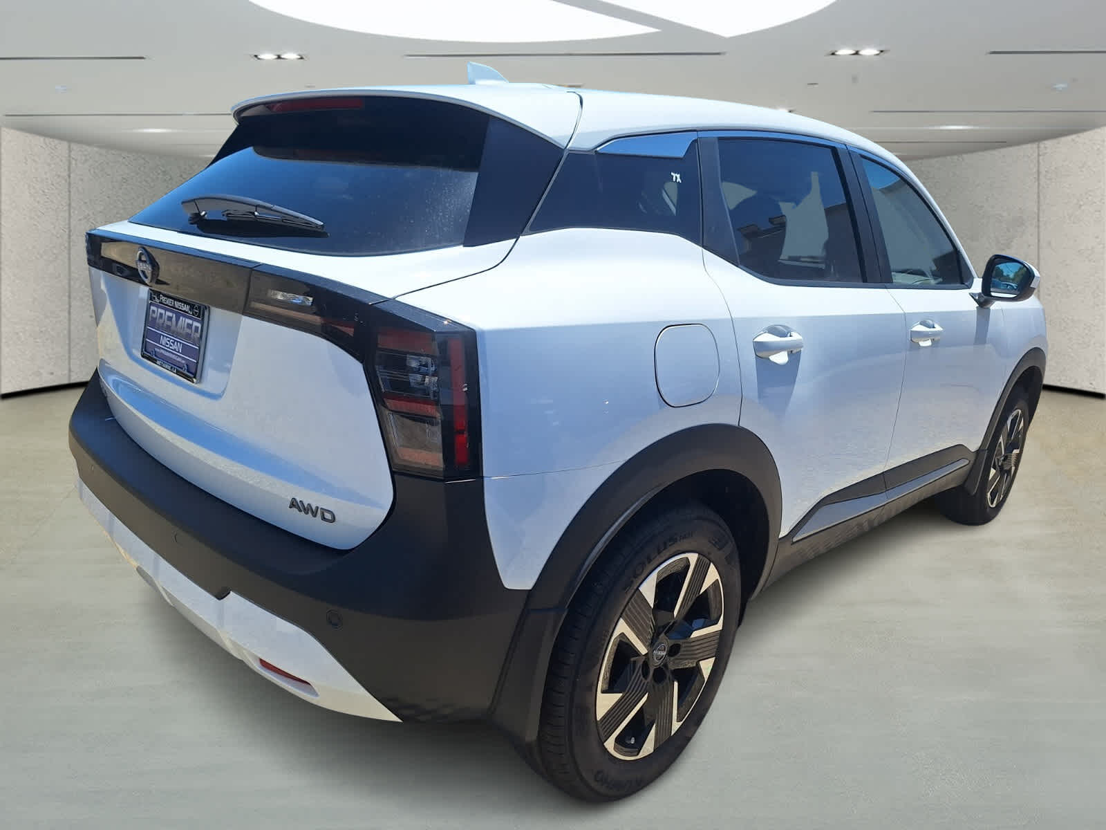 2025 Nissan Kicks SV photo 5
