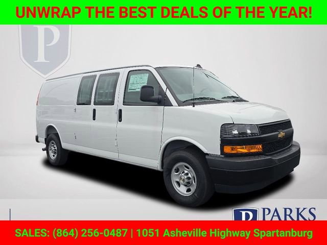 2025 Chevrolet Express Cargo Work Van's photo